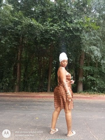 Raleigh-Durham Outcall Female Escort — Fetish-Friendly Session - 1