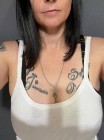 Brunswick GA Gymnast Flex Demo & 38DD Tight-Ass Escort - 1