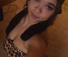 Tri-Cities escorts - Kennewick WA Throat Goat Back — Short-Time Female Escort
