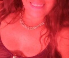 Louisville KY GFE + full-body massage, kissing & BBBJ - Image 1