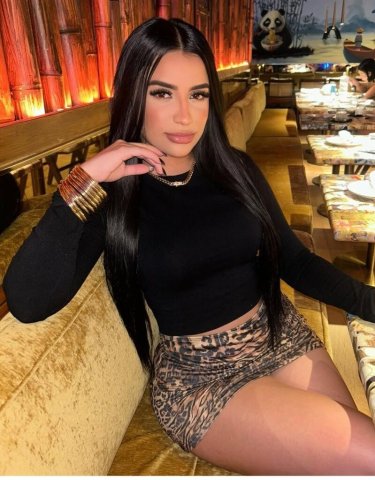 linda (28) — Latina Escort in Louisville, KY - 1