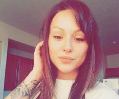 Petite & busty girl next-door — clean, relaxing company (Salt Lake City) - Image 1