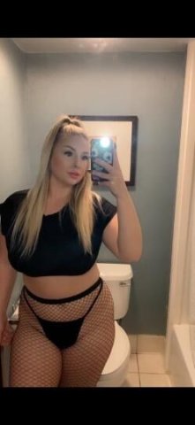 Curvy Sexy Blonde (27) — Incalls in North Phoenix - 1