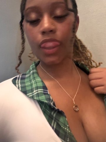 Tall Ebony escort — wet & ready, GFE, feet fetish (car date specials) - 1