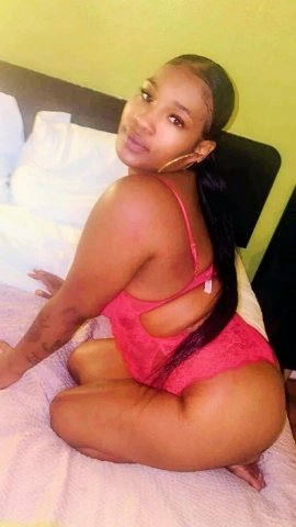 Ebony Kitty Escort (Inland Empire) — FaceTime Show - 1