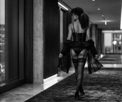 Birmingham Nuru Massage Session - Image 4