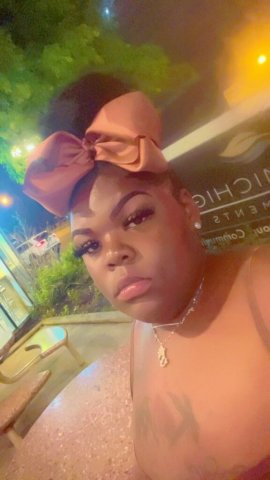Chicago Female Escort — Juicyy (HML) Special - 1