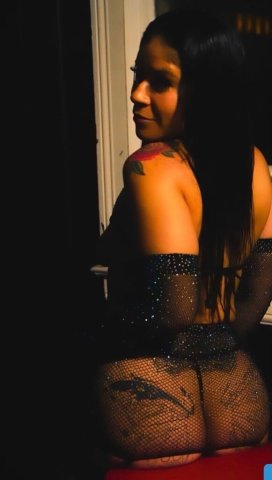 North Bay Female Escort — outcalls, carplay, full body massage + roleplay - 1