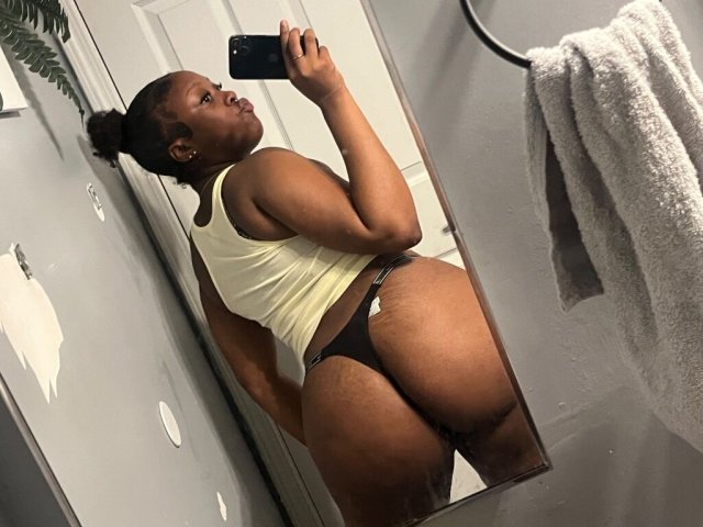Charlotte NC Female Escort — $200 HHR Special Outcall (19) - 1