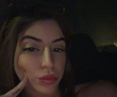 Manhattan escorts - Manhattan Petite Islander Escort — Isabella (27)