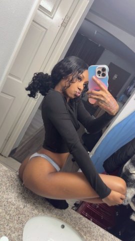 Downtown/University Area Incalls — Wet & Pretty Escort - 1