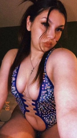 Angel (5'3) Brown Eyes — Cardates & Outcalls (Fresno, CA) — Video Verified - 1