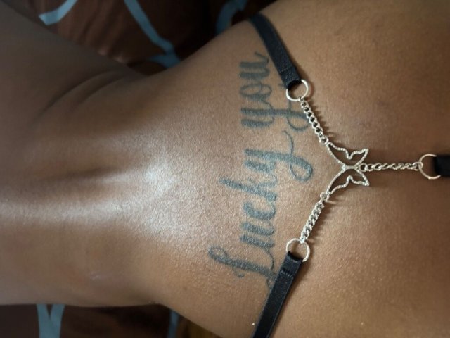 Waco Petite Kink-Friendly Female Escort — Screening Policy, No Unprotected Services - 1