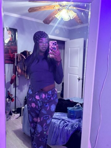 Trans Woman Female Escort in Cleveland, OH — Incalls & Outcalls (21) - 1