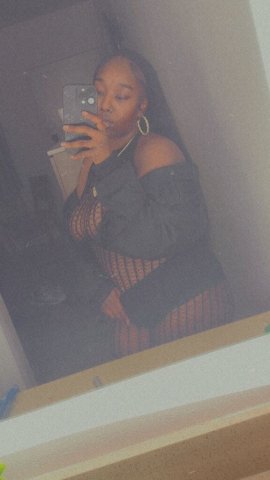 Long Beach CA Female Escort — Outcall/Cardate Hosting 24/7 (Text Me) - 1