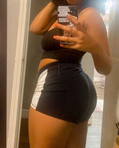 Louisville Female Escort — Incalls Only (No Outcalls) - 1