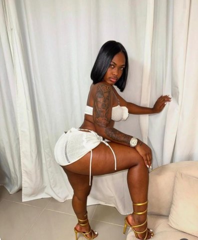 Columbia/Jeff City MO Female Escort — Live Video Verification Required - 1