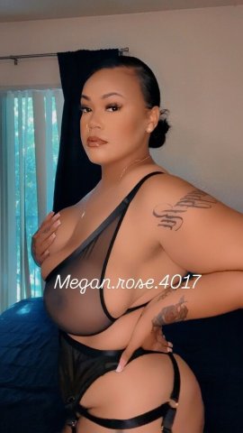 Manhattan 2-Girl Special — Elegant, drama-free escort booking - 1