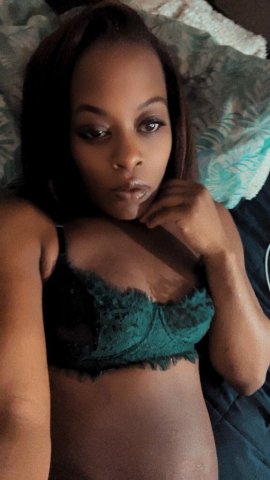 Cincinnati Female Escort — OutCall, Truck-Friendly & Verification - 1