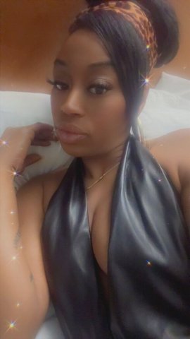 Paris — Modesto Female Escort (Car Friendly, In-Calls & Out-Calls) - 1