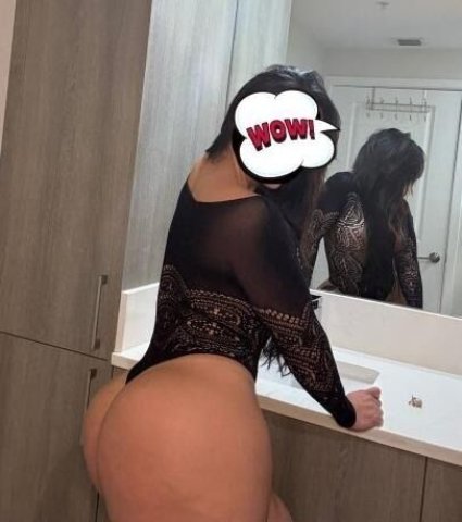 St. Louis Incall Female Escort — 26 - 1