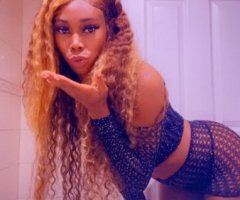 Palmdale/Lancaster escorts - Palmdale CA Female Escort — Cum & Deep Throat, Doggy Style, Outcalls