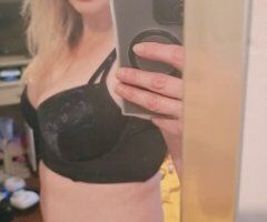 Louisville KY Female Escort — Text-only outcalls tonight - Image 2