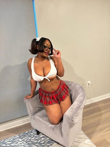 Knoxville Female Escort — FaceTime Shows & HR Special - 1