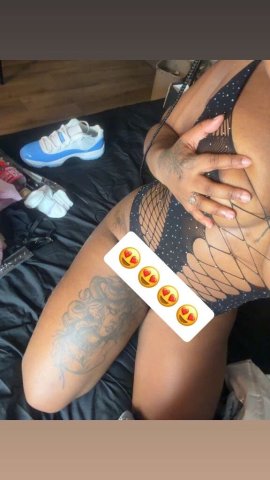 Chattanooga Female Escort — In-call & Out-call, First-Timer Friendly - 1