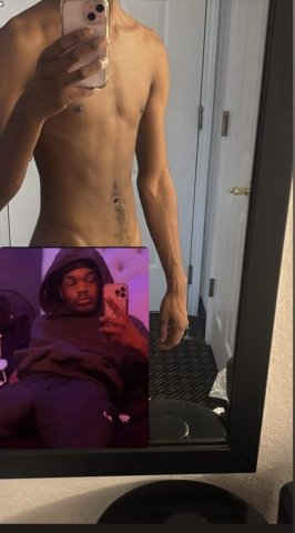 Greensboro Male Escort — Verse Top (9.5 Inches) with FaceTime - 1