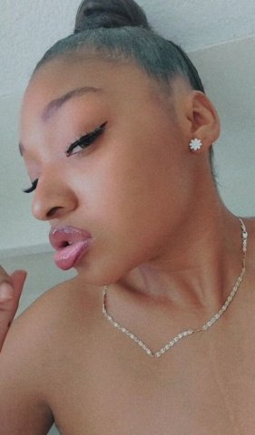 Long Beach CA Female Escort — Throat Service - 1