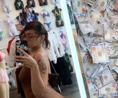 Alondra (Mexican-Cuban) Curvy Full Service — FT Content & Shows - Image 3