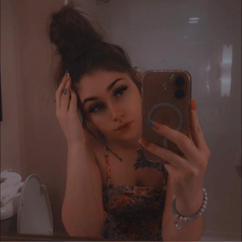 Oklahoma City Female Escort — Incall & Outcall Sessions - 1