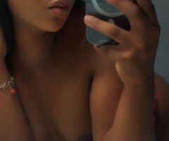 Petite Female Escort — Upscale Outcalls & Car Dates (Oakland/East Bay) - Image 4