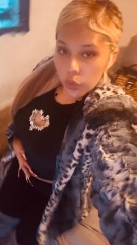 Austin Female Escort — Full Service & Companionship (Incall/Outcall) - 1