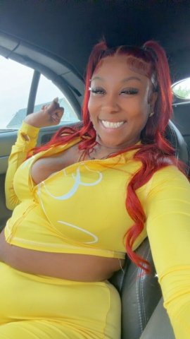 Northern Virginia / DC Real Female Escort — Fishnets, Jacuzzi, Spanish - 1