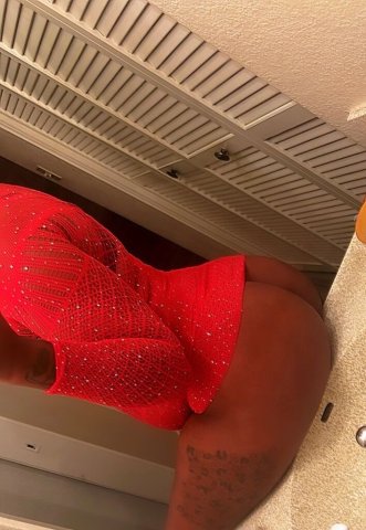 Monterey CA Female Escort — Discreet safe outcall - 1