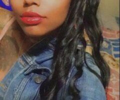 Sarah — North Bay Female Escort (Massage Included) - Image 3