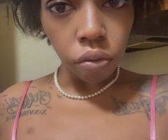 Pittsburgh escorts - Pink silk mini dress incall—30 minutes, same-day appointments