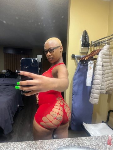 Queen Madam — New Orleans Outcalls w/ Upfront Deposit + Chef Mentuear Special $200 - 1