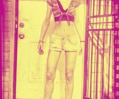 Little Rock Female Escort — Head Only with Condoms - Image 5