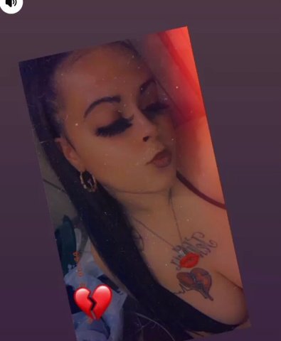 Puerto Rican Goddess Escort — Car Dates Only - 1