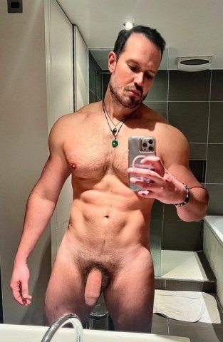 Worcester, MA Male Escort — Top with kink-friendly massage & incall/outcall - 1