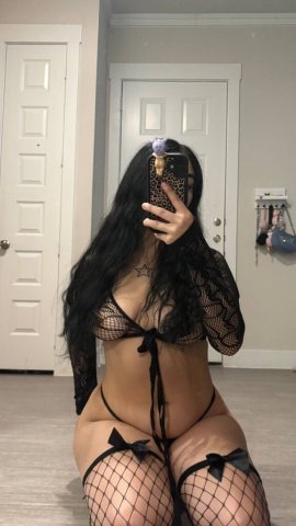 Sweet New Girl Offering Anal, Bbj & French Kiss - 1