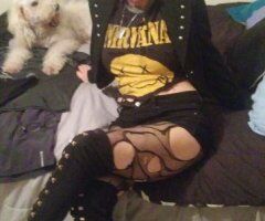 Mature Female Escort in Fort Lauderdale for Male Companionship - Image 7