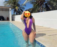 Latina caliente disponible para complacerte en todos tus fetiches - Image 2