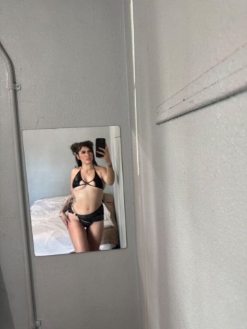 Fresno, California Female Escort — FT Shows, Content & Outcalls - 1