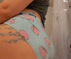 Peoria, IL Female Escort — In-call & out-call + Facetime, custom videos - Image 3