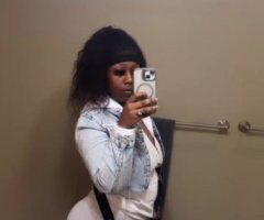 Milwaukee Female Escort — Incall & Cardate Only - Image 3