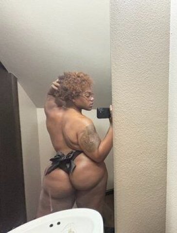Chubby Bottom With a Phat Ass — Auburn Male Escort - 1